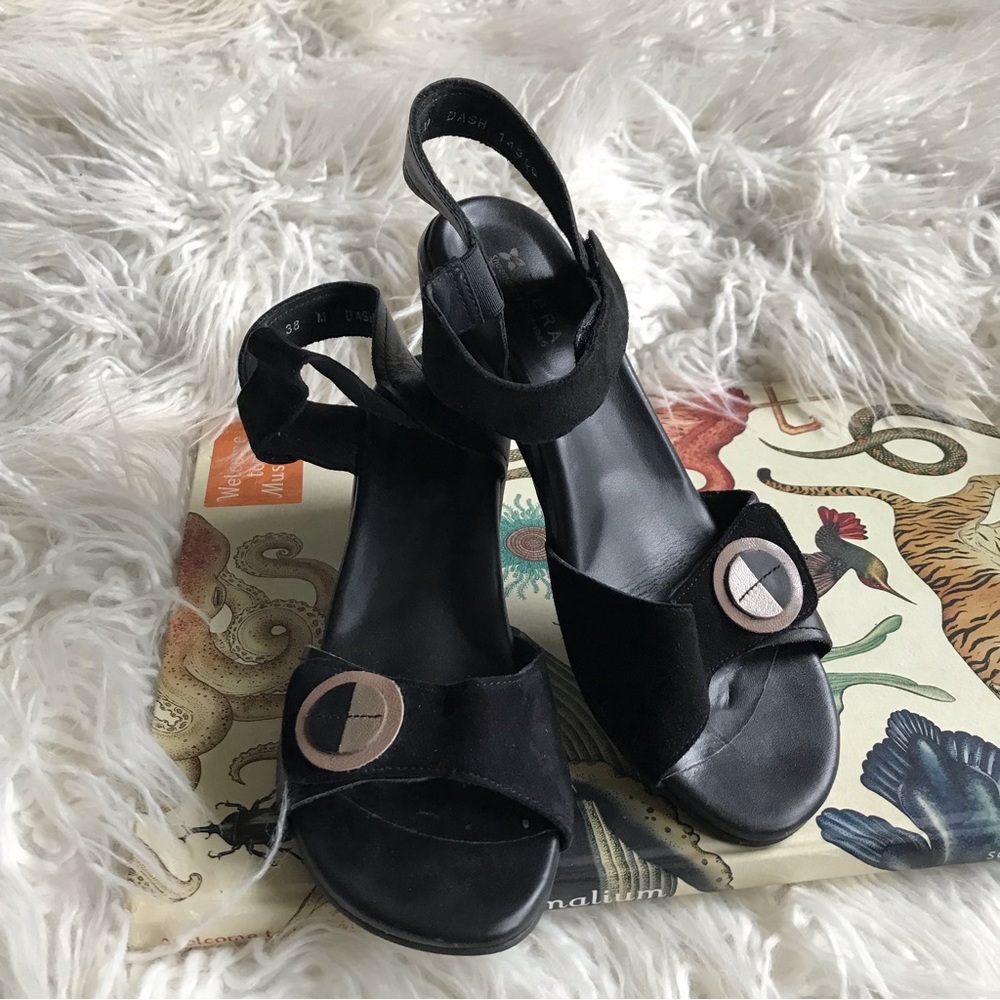 Ziera‎ DASH Black Leather & Suede Comfort Heels